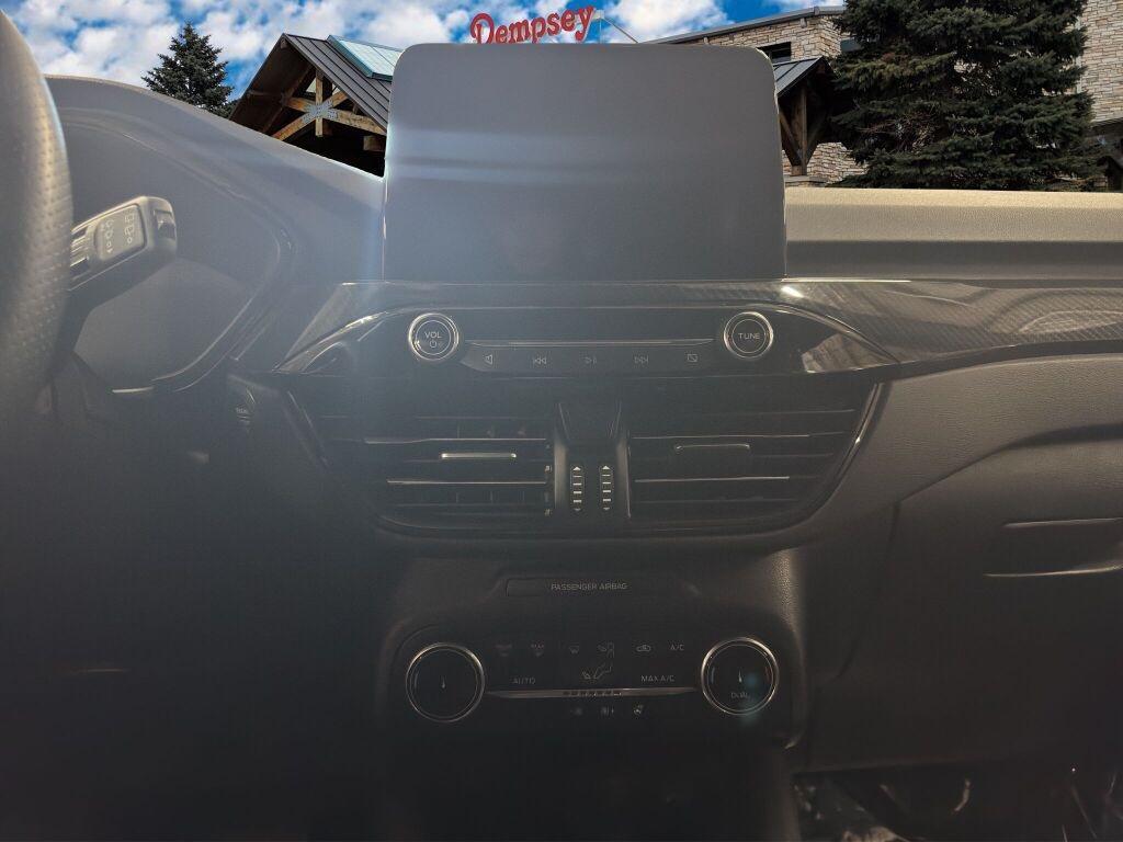 used 2024 Ford Escape car, priced at $21,992