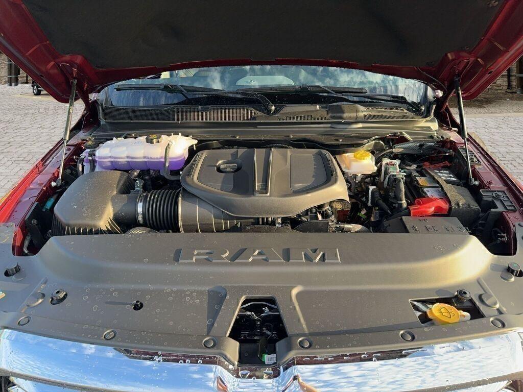 new 2025 Ram 1500 car, priced at $61,014