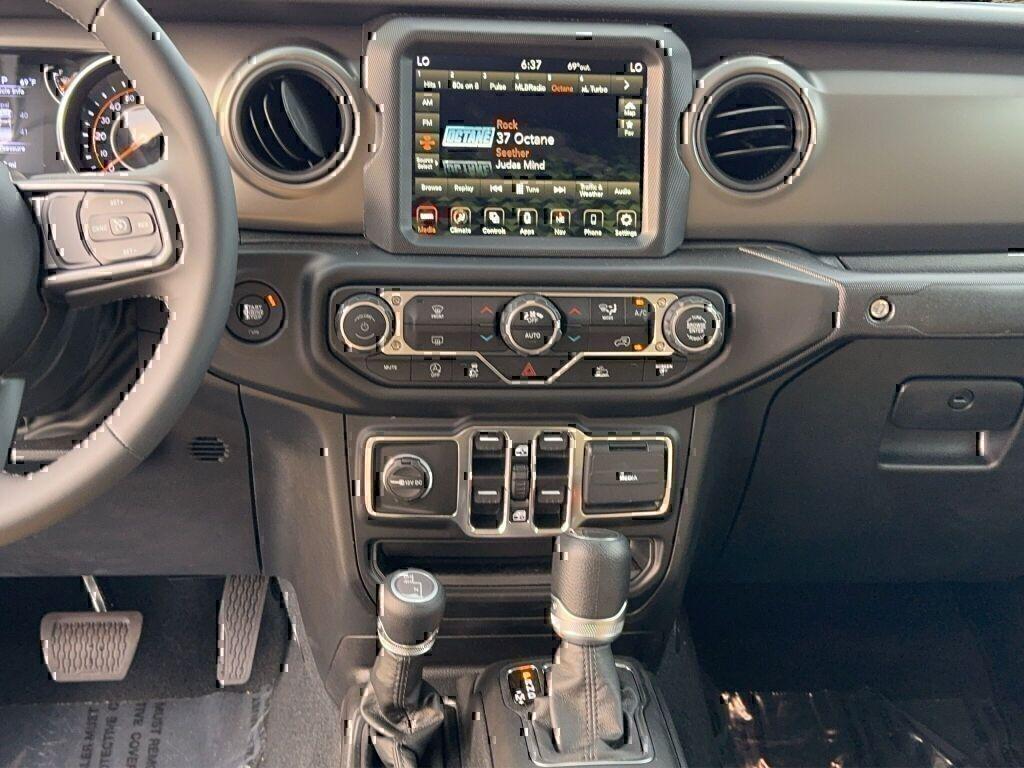 new 2023 Jeep Gladiator car, priced at $40,035