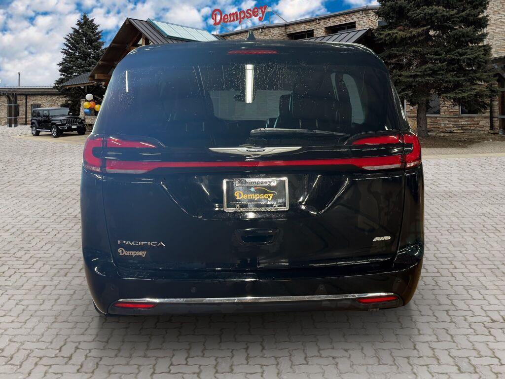 used 2024 Chrysler Pacifica car, priced at $34,879