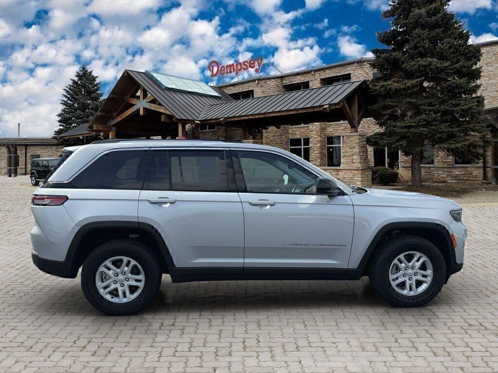 new 2023 Jeep Grand Cherokee car, priced at $37,536