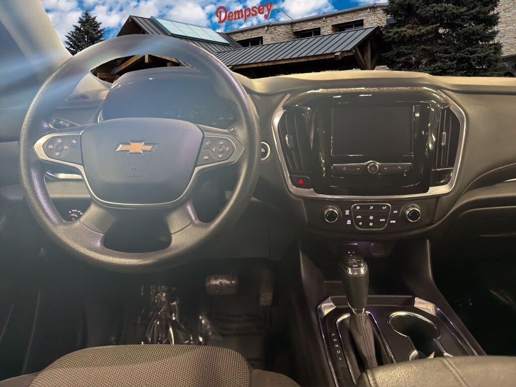 used 2020 Chevrolet Traverse car, priced at $22,991