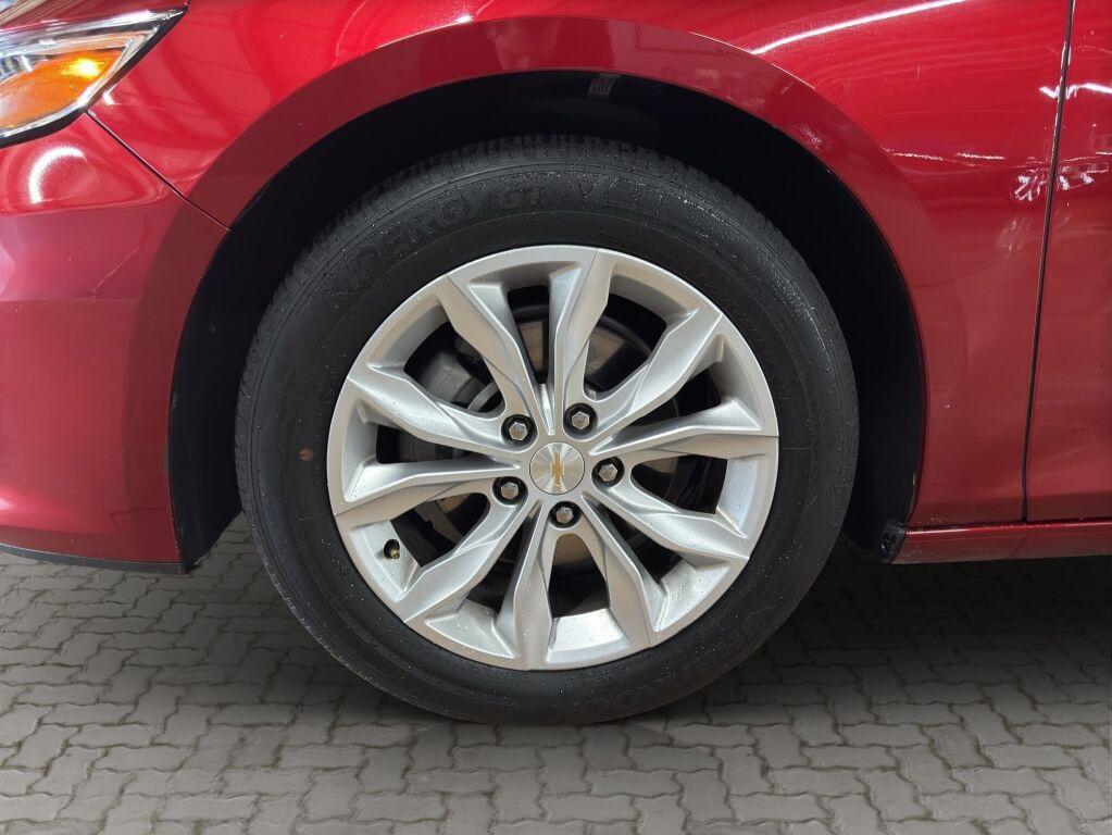 used 2024 Chevrolet Malibu car, priced at $20,467