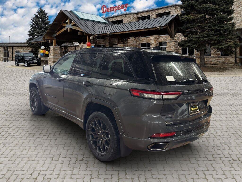 new 2025 Jeep Grand Cherokee car, priced at $69,521