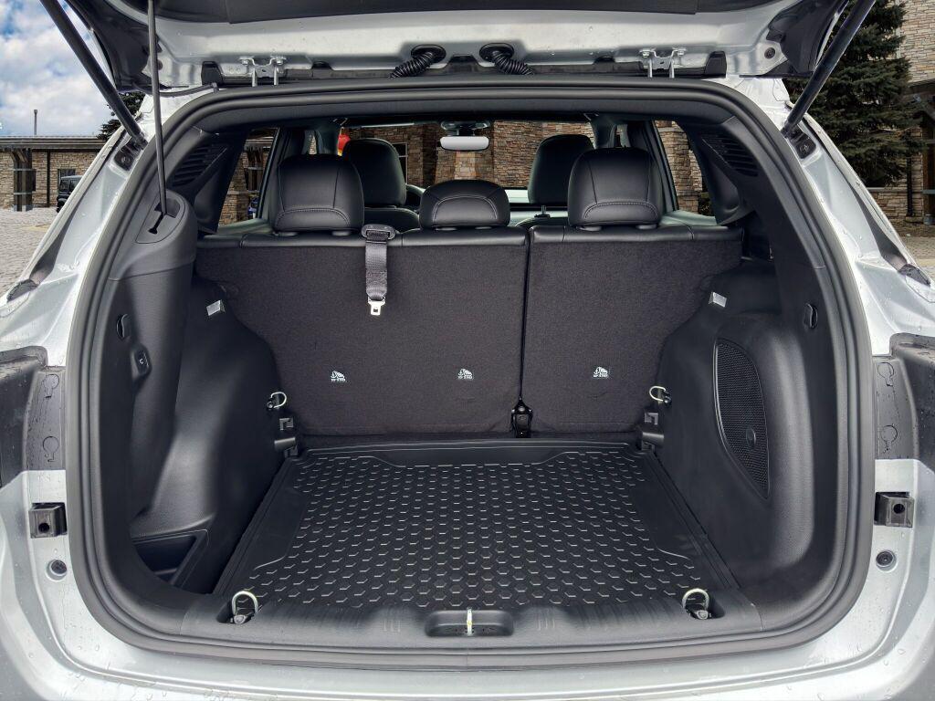 new 2025 Jeep Compass car, priced at $33,263