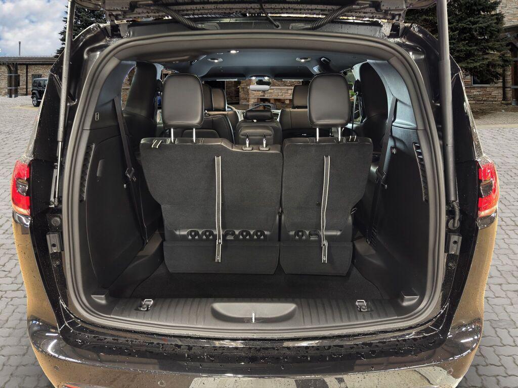 new 2026 Chrysler Pacifica car, priced at $44,615
