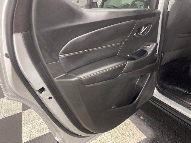 used 2021 Chevrolet Traverse car, priced at $20,444