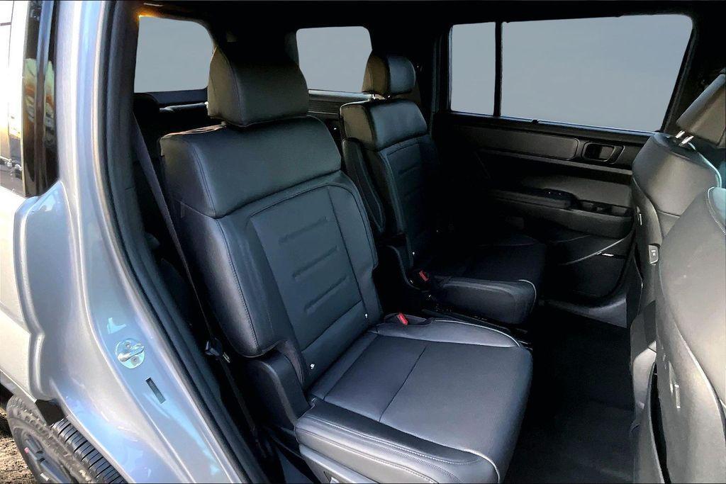 new 2026 Hyundai SANTA FE HEV car, priced at $47,010