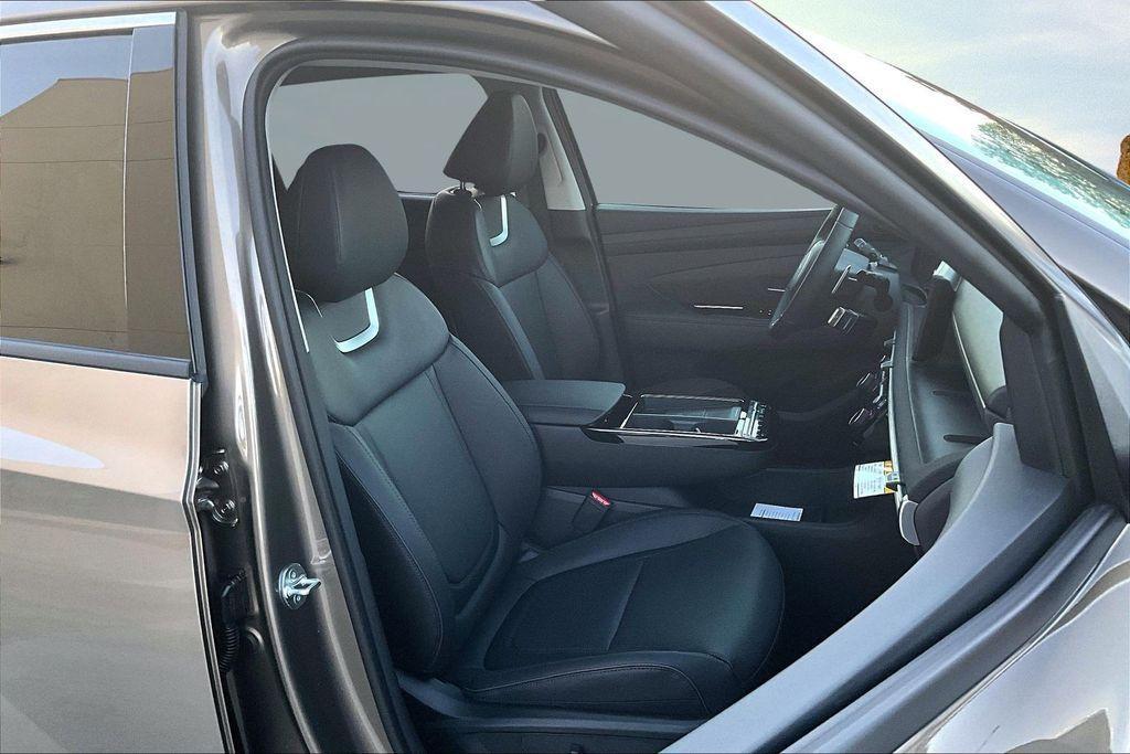 new 2026 Hyundai TUCSON Plug-In Hybrid car, priced at $49,200