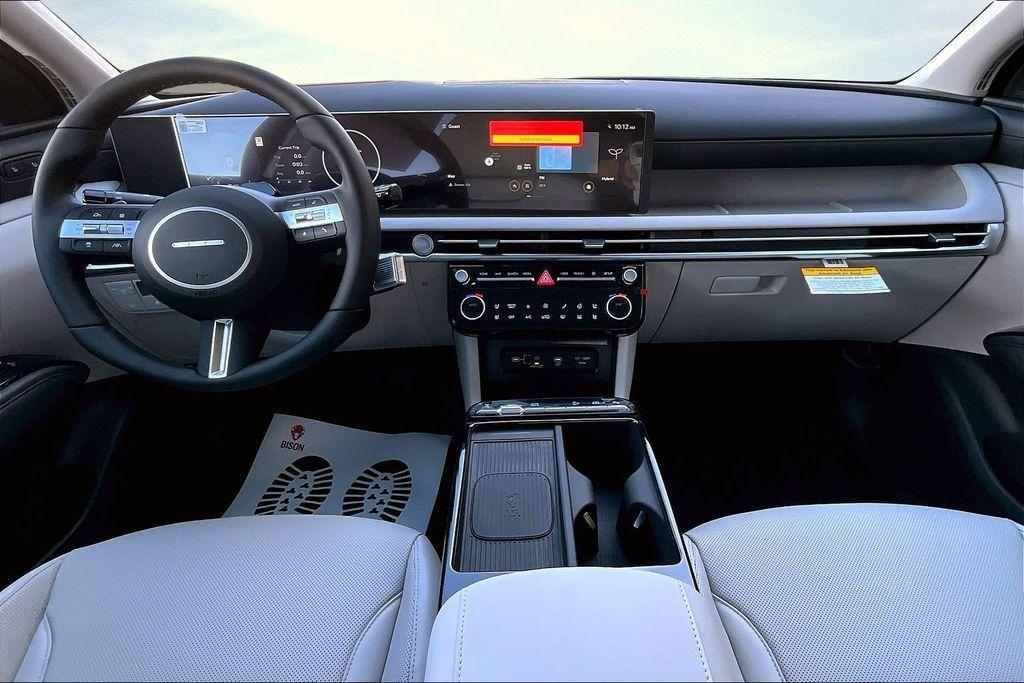 new 2026 Hyundai TUCSON Hybrid car, priced at $40,030