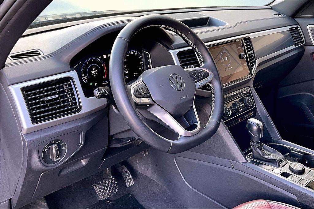 used 2021 Volkswagen Atlas Cross Sport car, priced at $21,888