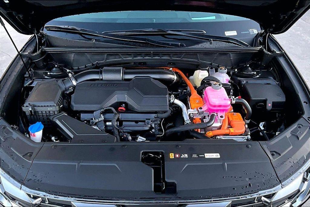 new 2026 Hyundai TUCSON Hybrid car, priced at $39,500