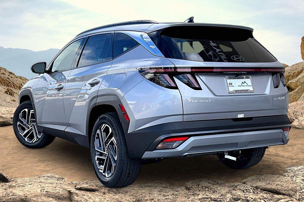 new 2026 Hyundai TUCSON Hybrid car, priced at $39,615