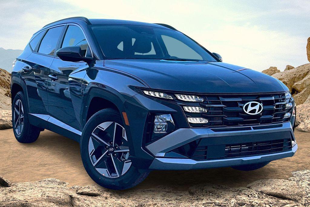 new 2026 Hyundai TUCSON Hybrid car, priced at $32,695