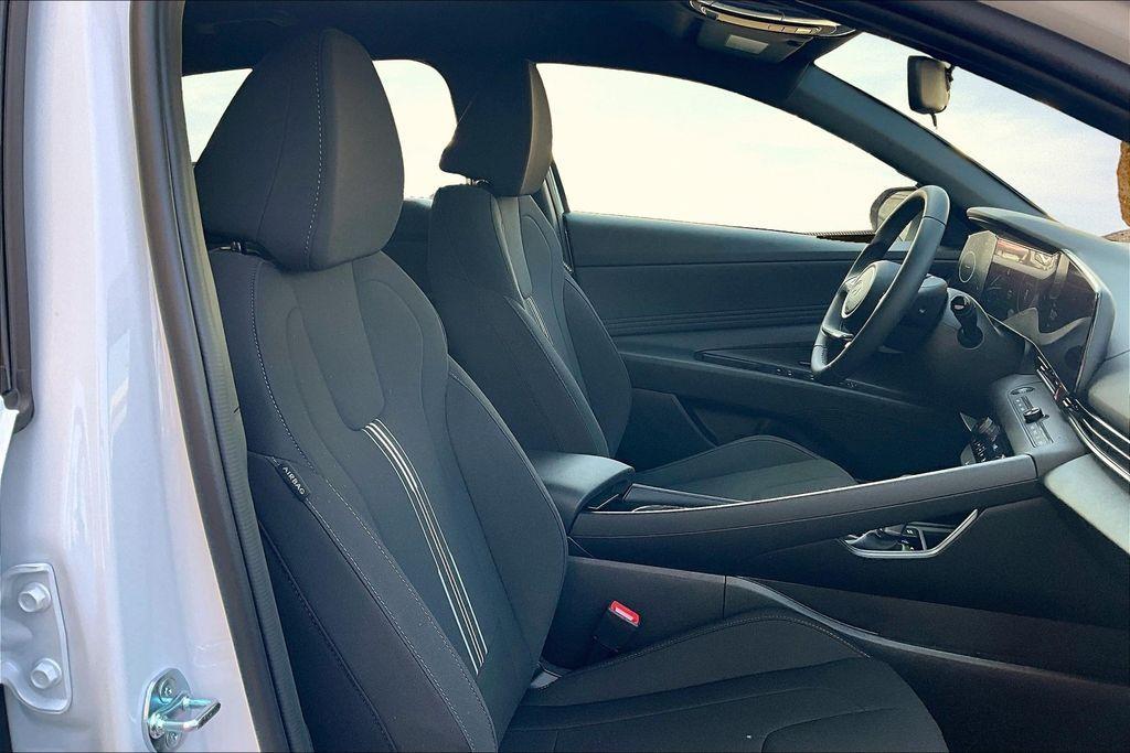 new 2025 Hyundai ELANTRA HEV car, priced at $23,715