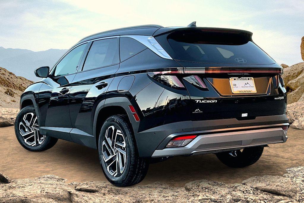 new 2026 Hyundai TUCSON Hybrid car, priced at $39,525