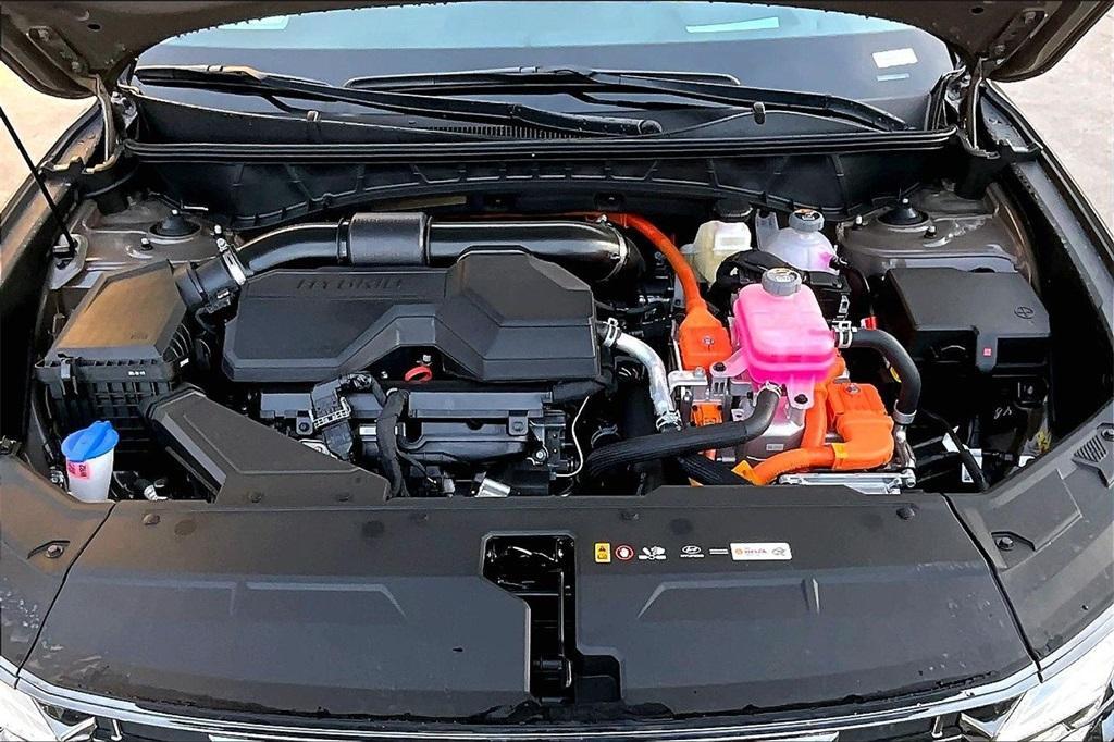 new 2026 Hyundai TUCSON Hybrid car, priced at $42,415
