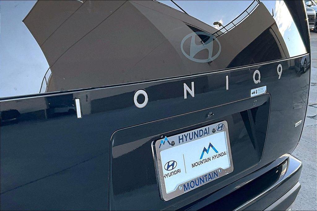 new 2026 Hyundai IONIQ 9 car, priced at $52,890