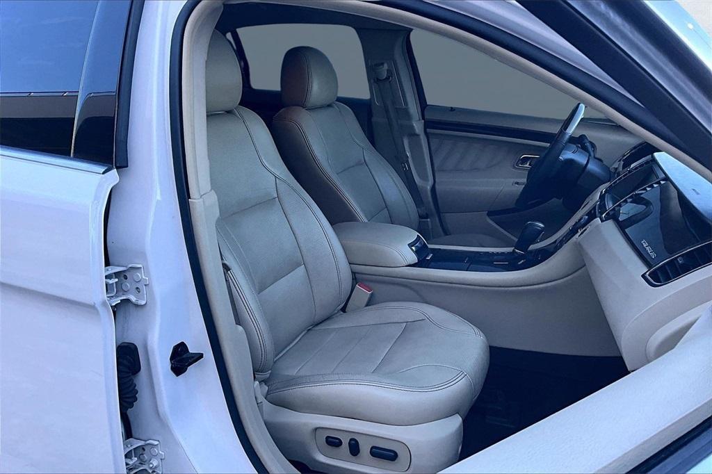 used 2015 Ford Taurus car, priced at $9,797