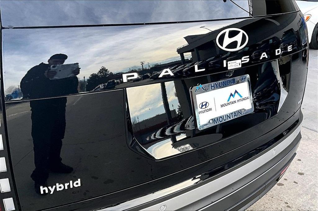 new 2026 Hyundai Palisade Hybrid car, priced at $50,620