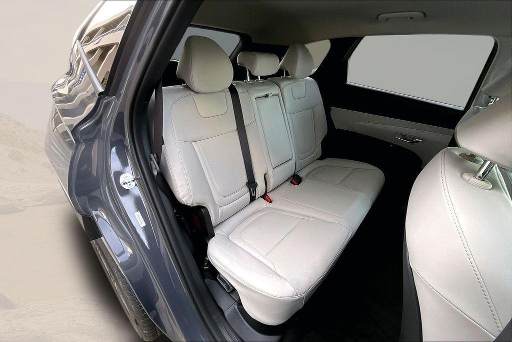 new 2026 Hyundai TUCSON Hybrid car, priced at $32,915