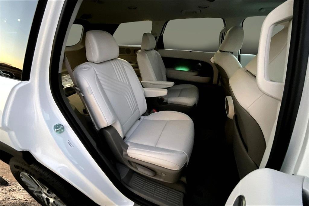 new 2026 Hyundai Palisade Hybrid car, priced at $51,120