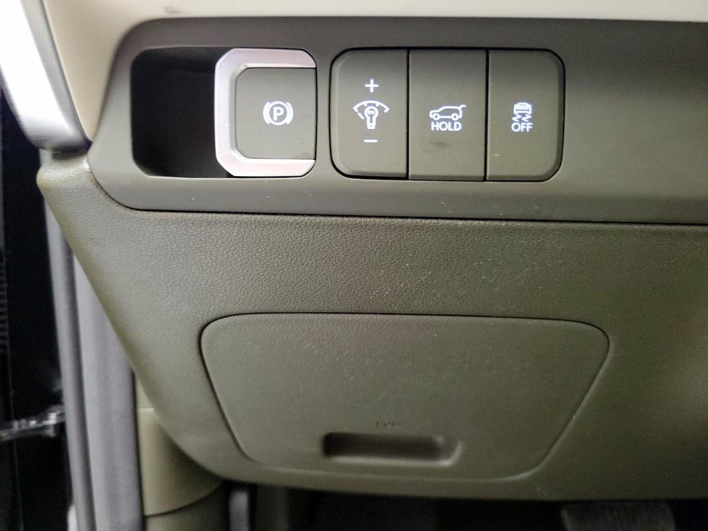 used 2025 Hyundai Santa Fe car, priced at $42,998