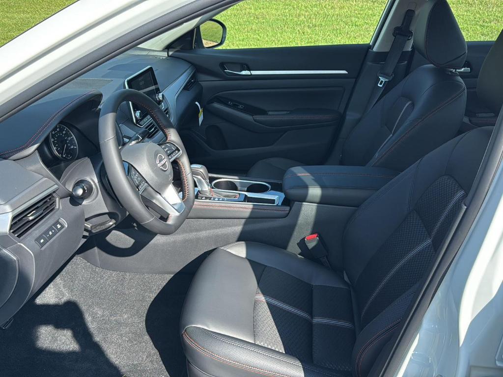 new 2025 Nissan Altima car, priced at $28,450