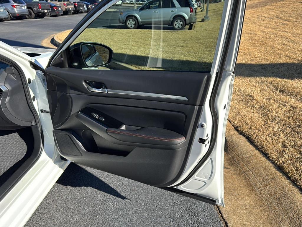 used 2025 Nissan Altima car, priced at $25,295