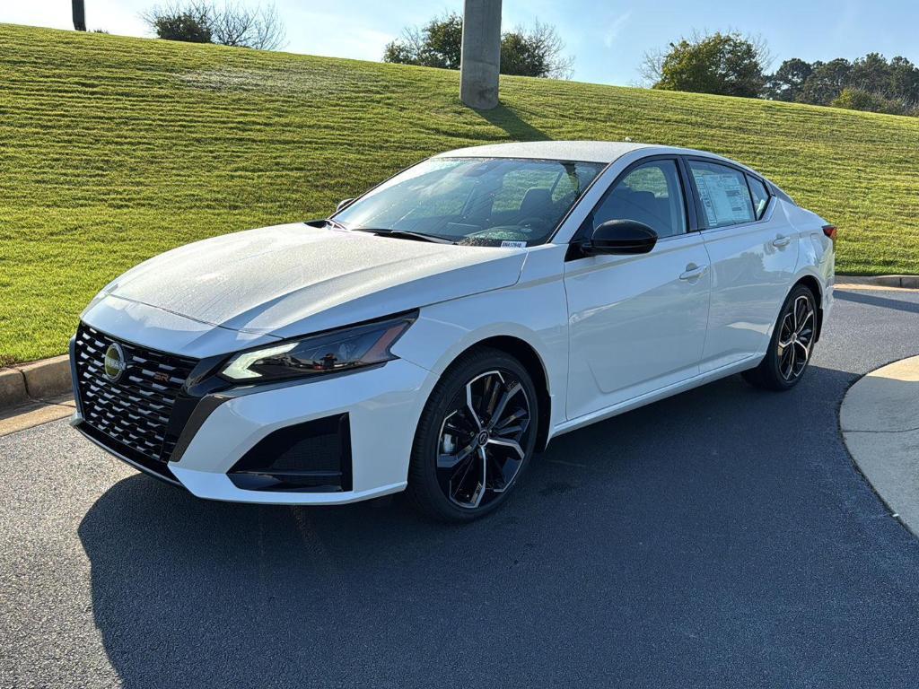 new 2025 Nissan Altima car, priced at $28,272