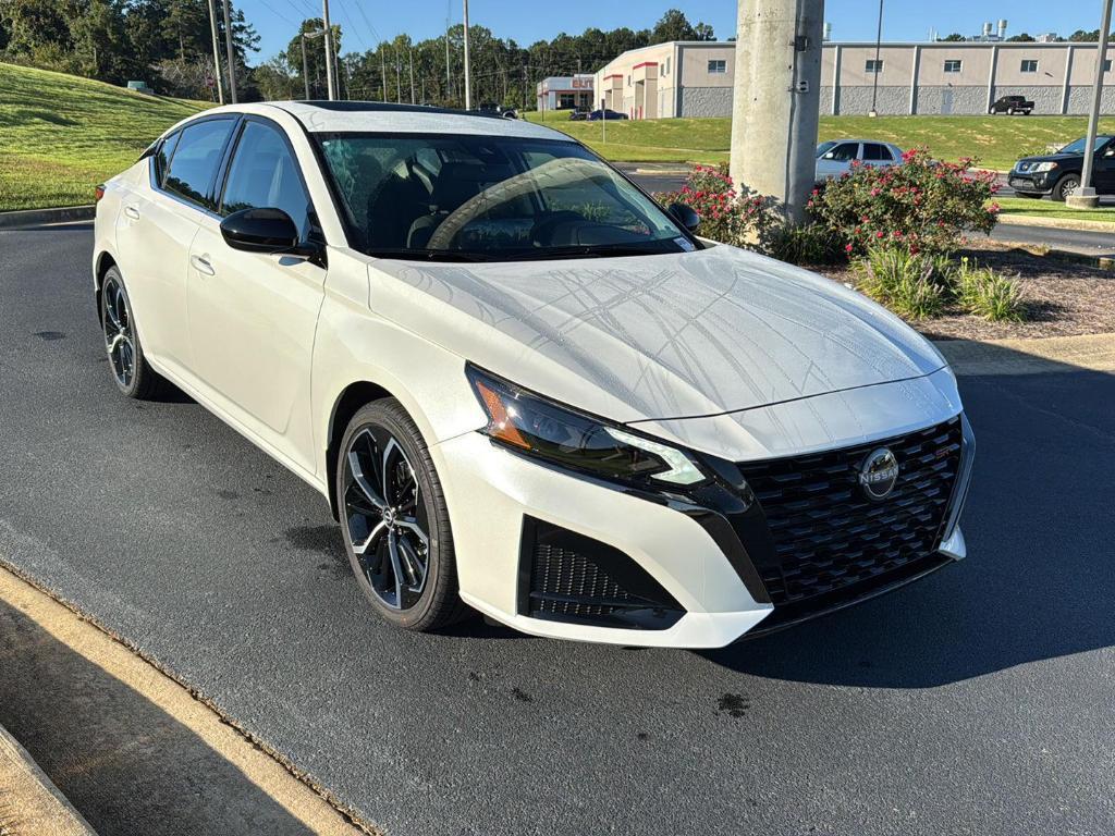 new 2025 Nissan Altima car, priced at $30,845