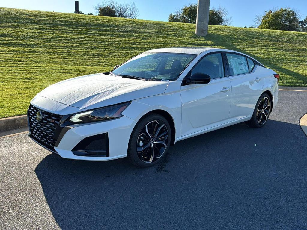 new 2025 Nissan Altima car, priced at $30,845