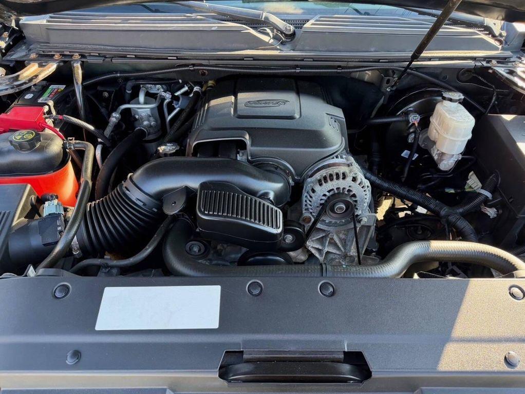 used 2012 Chevrolet Suburban car, priced at $17,500