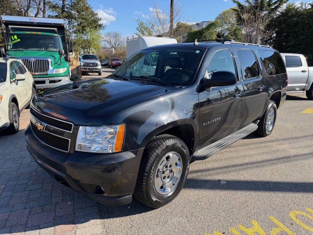 used 2012 Chevrolet Suburban car, priced at $17,500