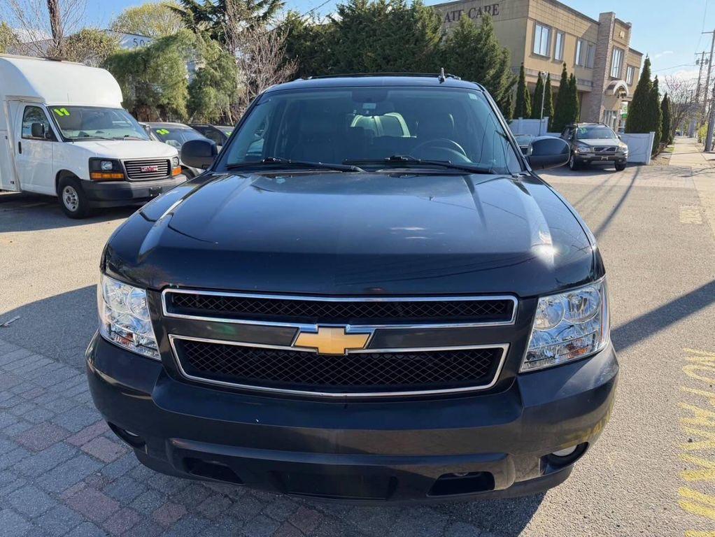 used 2012 Chevrolet Suburban car, priced at $17,500