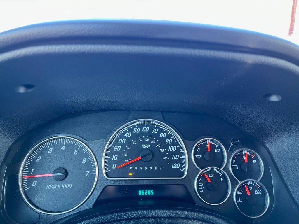 used 2007 GMC Envoy car, priced at $8,600