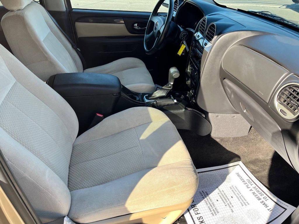 used 2007 GMC Envoy car, priced at $8,600
