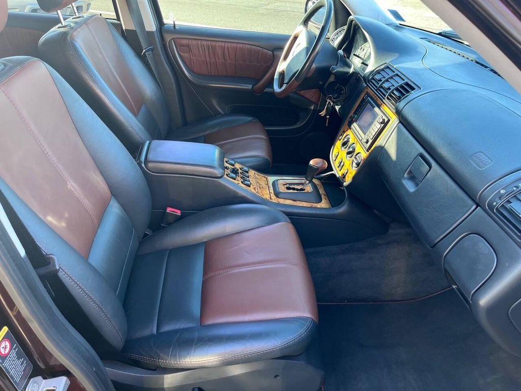 used 2001 Mercedes-Benz M-Class car, priced at $7,995