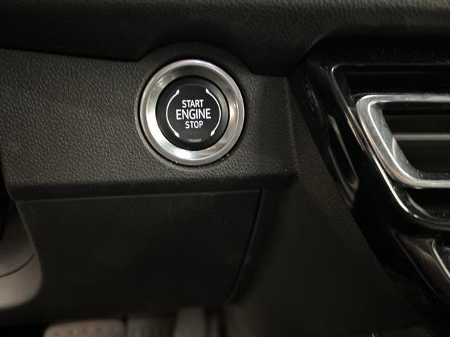 used 2024 Chevrolet Traverse car, priced at $32,925