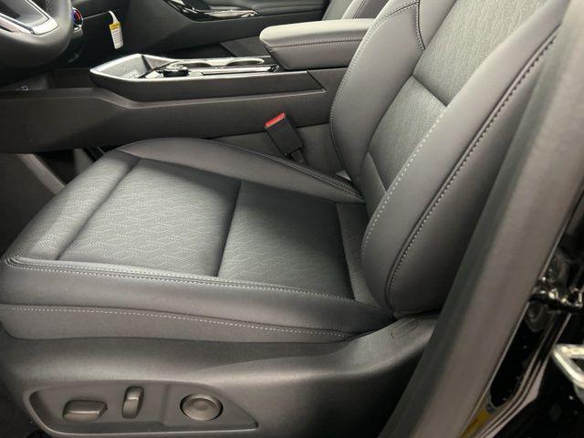 new 2026 Chevrolet Equinox car, priced at $31,790