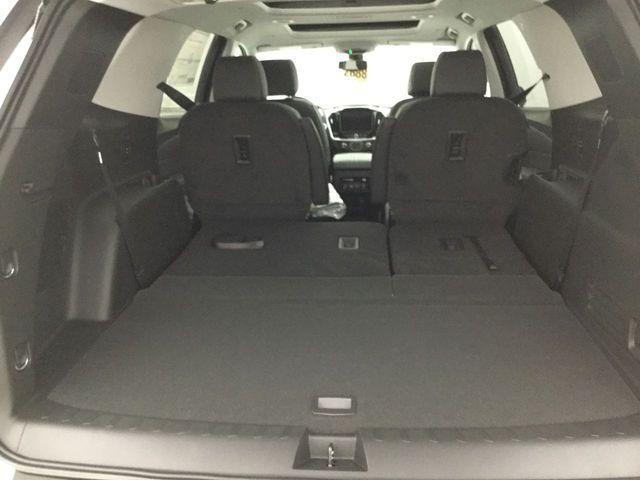 used 2020 Chevrolet Traverse car, priced at $23,891
