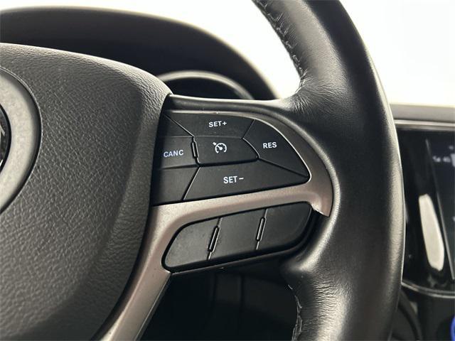 used 2022 Jeep Grand Cherokee car, priced at $26,950