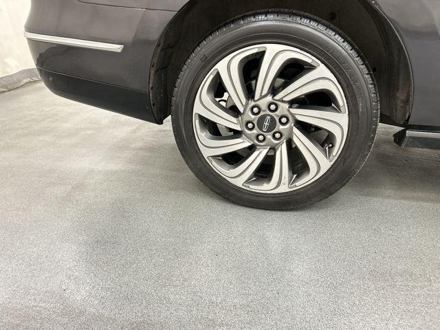 used 2022 Lincoln Navigator car, priced at $49,999