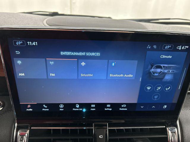 used 2022 Lincoln Navigator car, priced at $49,999