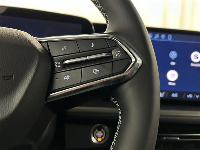 new 2026 Chevrolet Traverse car, priced at $43,020