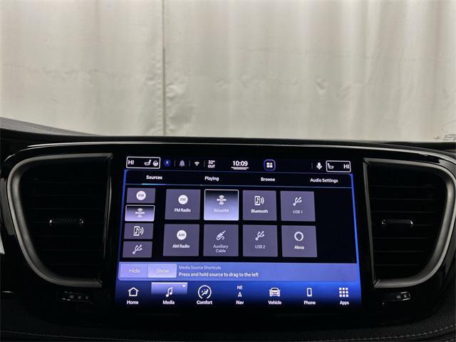 used 2022 Chrysler Pacifica car, priced at $25,909