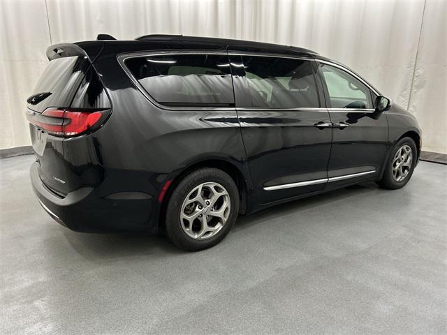 used 2022 Chrysler Pacifica car, priced at $25,909