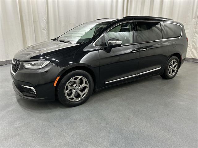 used 2022 Chrysler Pacifica car, priced at $25,909