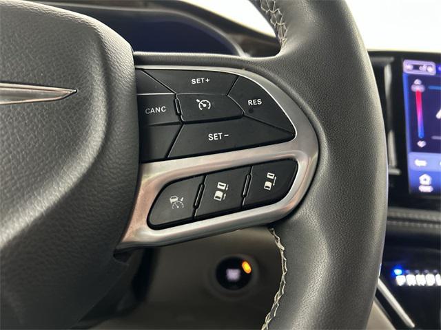 used 2022 Chrysler Pacifica car, priced at $25,909