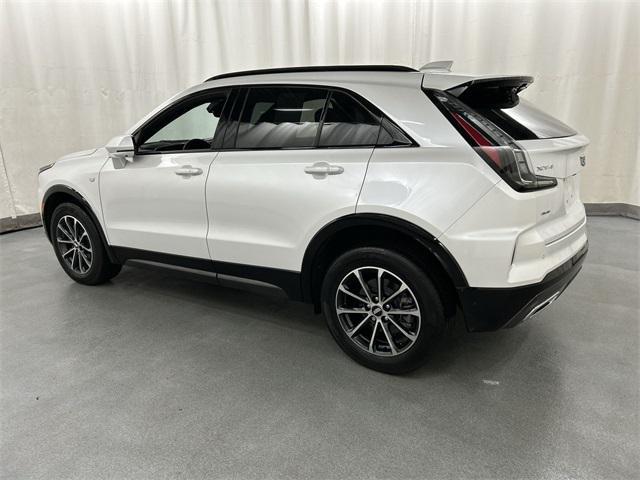 used 2025 Cadillac XT4 car, priced at $42,874
